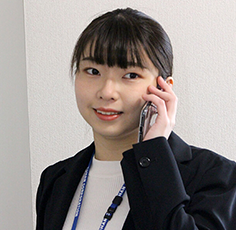 富田 奈々加さん近影